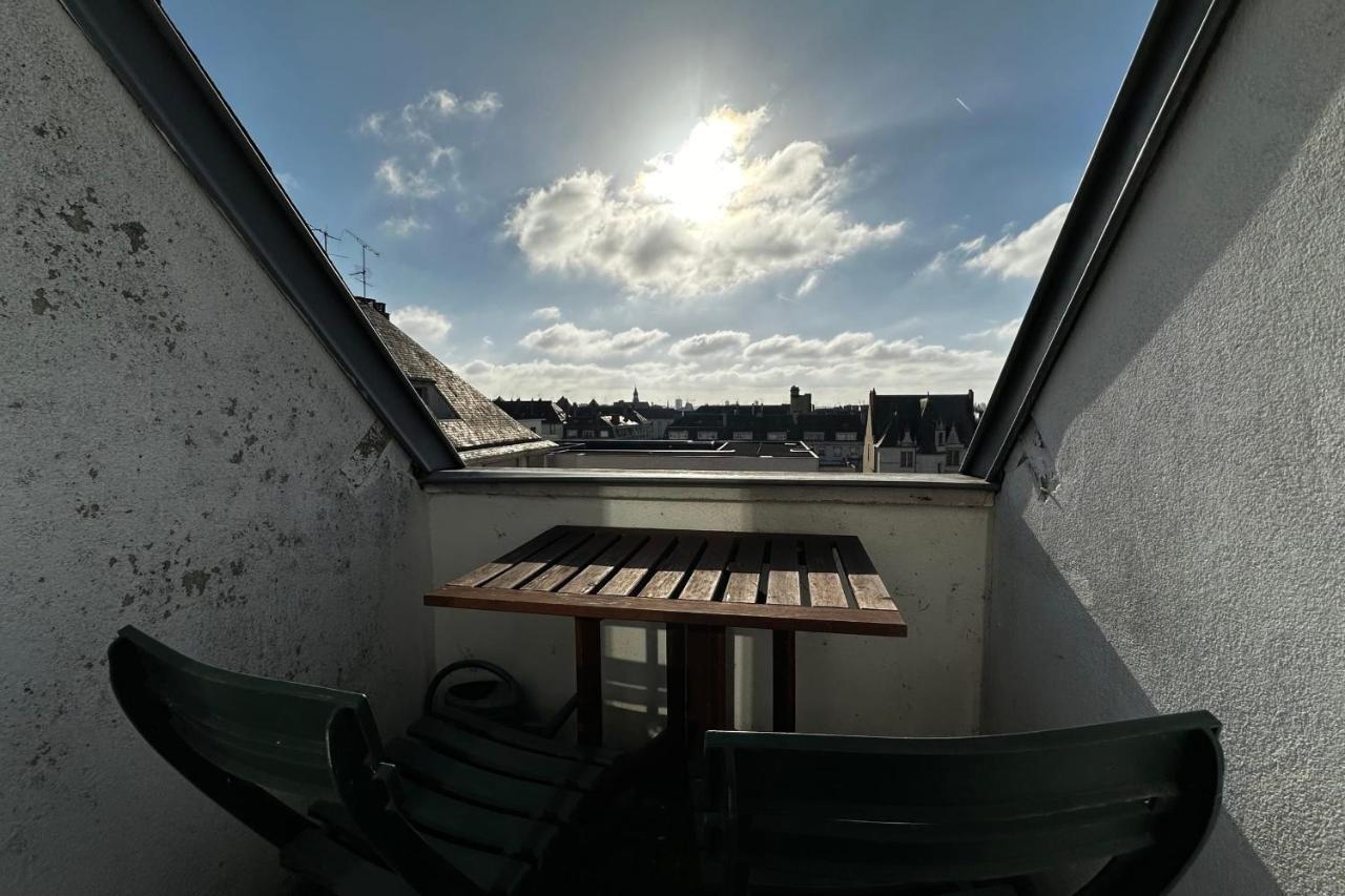 Beautiful Apartment With Terrace - Loire View ตูร์ ภายนอก รูปภาพ